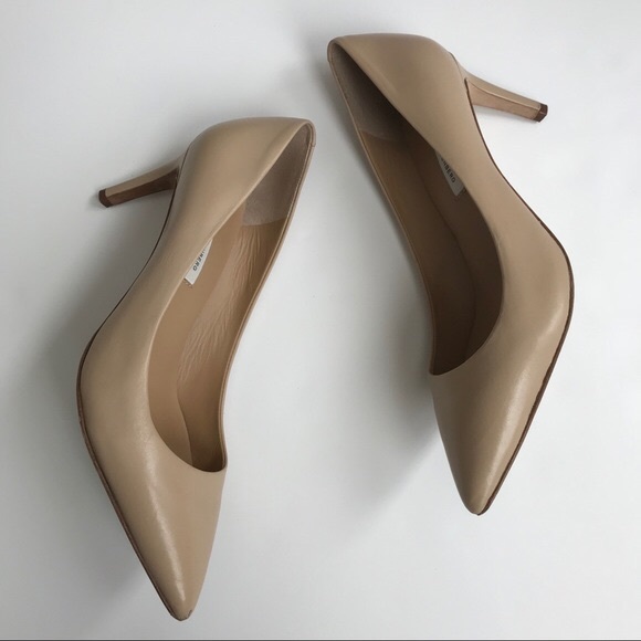 Diane Von Furstenberg Shoes - Diane Von Furstenberg Nude Olee Heel Size 7.5